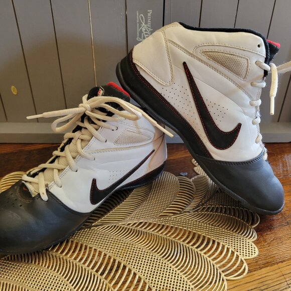 Youth Nike Press sise 4.5 - Picture 5 of 6